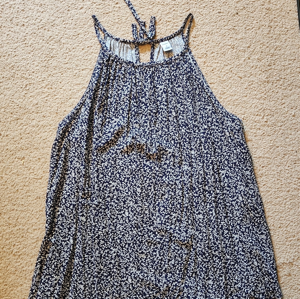 Navy Floral Old Navy Tank NWT